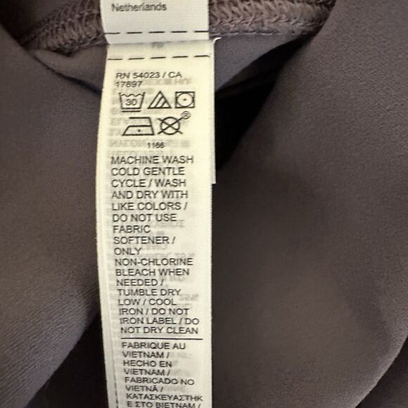 Athleta Salutation Stash Flare Pants Womens Small Dusk Violet Yoga Buttery Soft - Picture 12 of 13